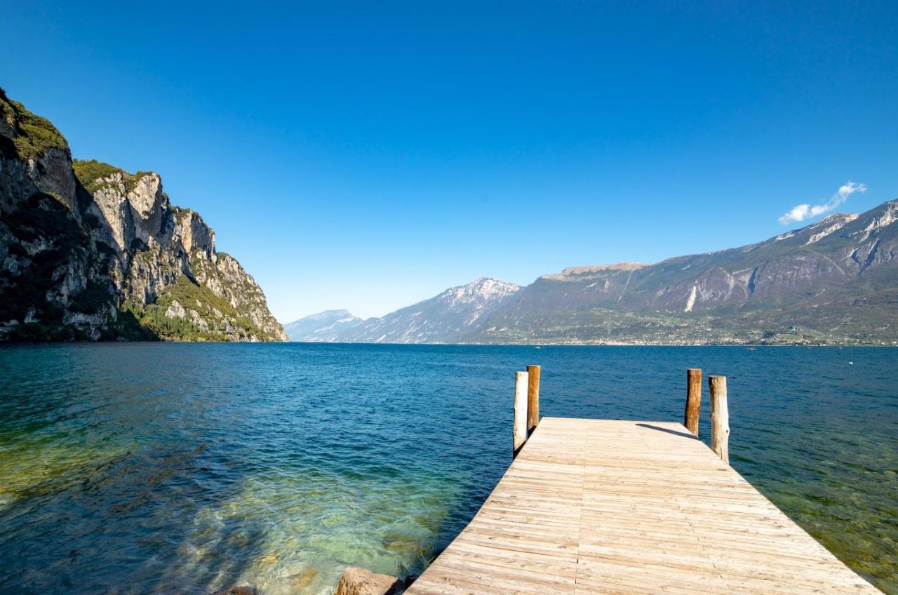 La Gemma Sul Lago Campione del Garda Exterior foto